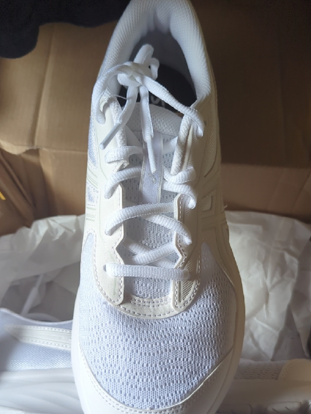 Asics Women's White Athletic Running Shoes - Picture 4 of 8